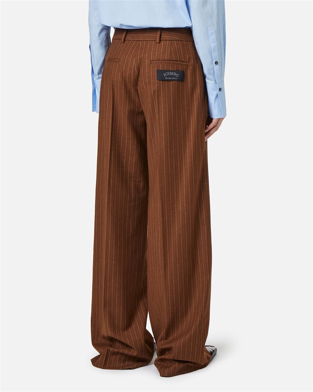 Comfort fit trousers with hazelnut bottom in wool-viscose pinstripe fabric - Iceberg - Official Website