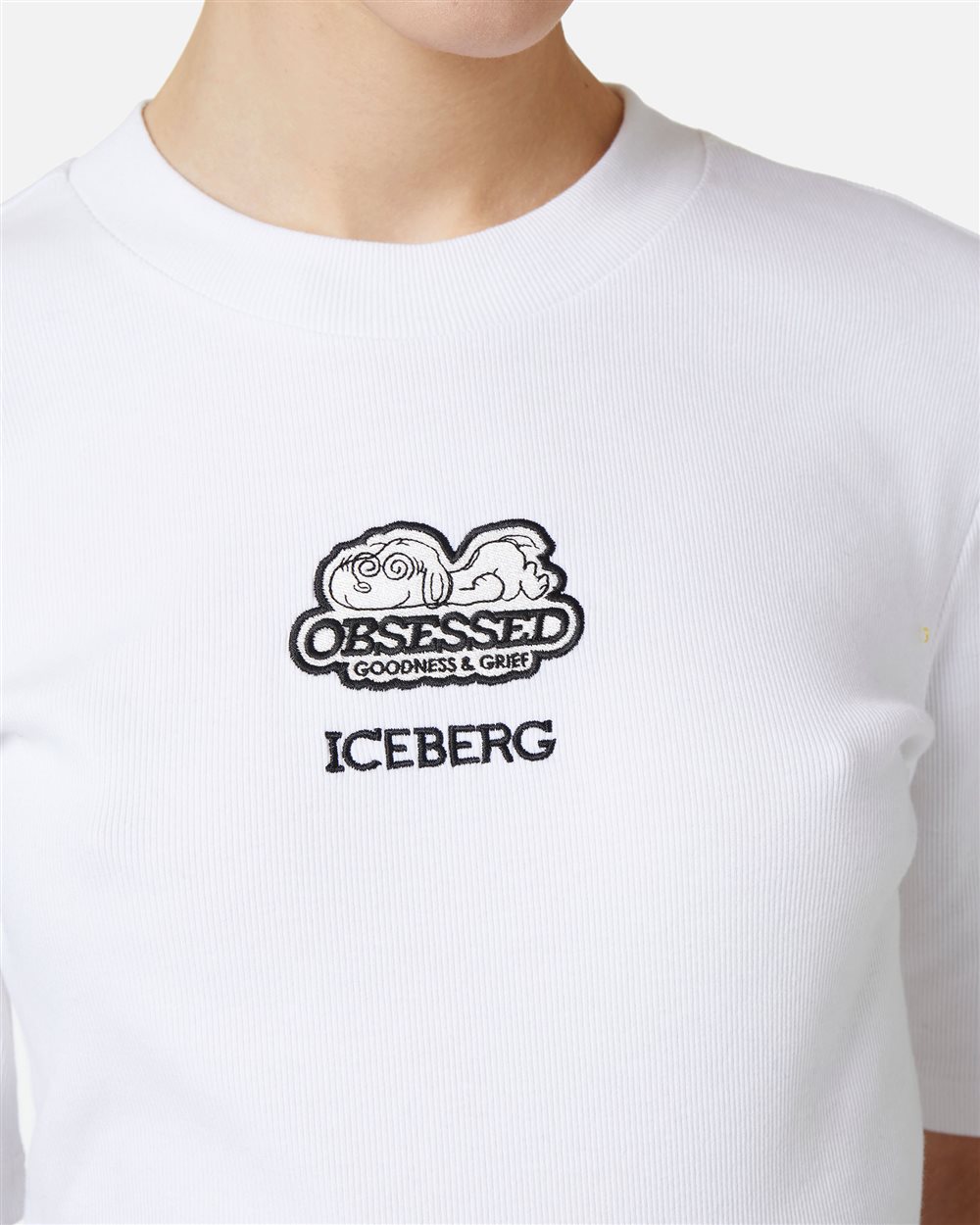 T-shirt slim fit in costina con patch Snoopy e logo ricamato - Iceberg - Official Website