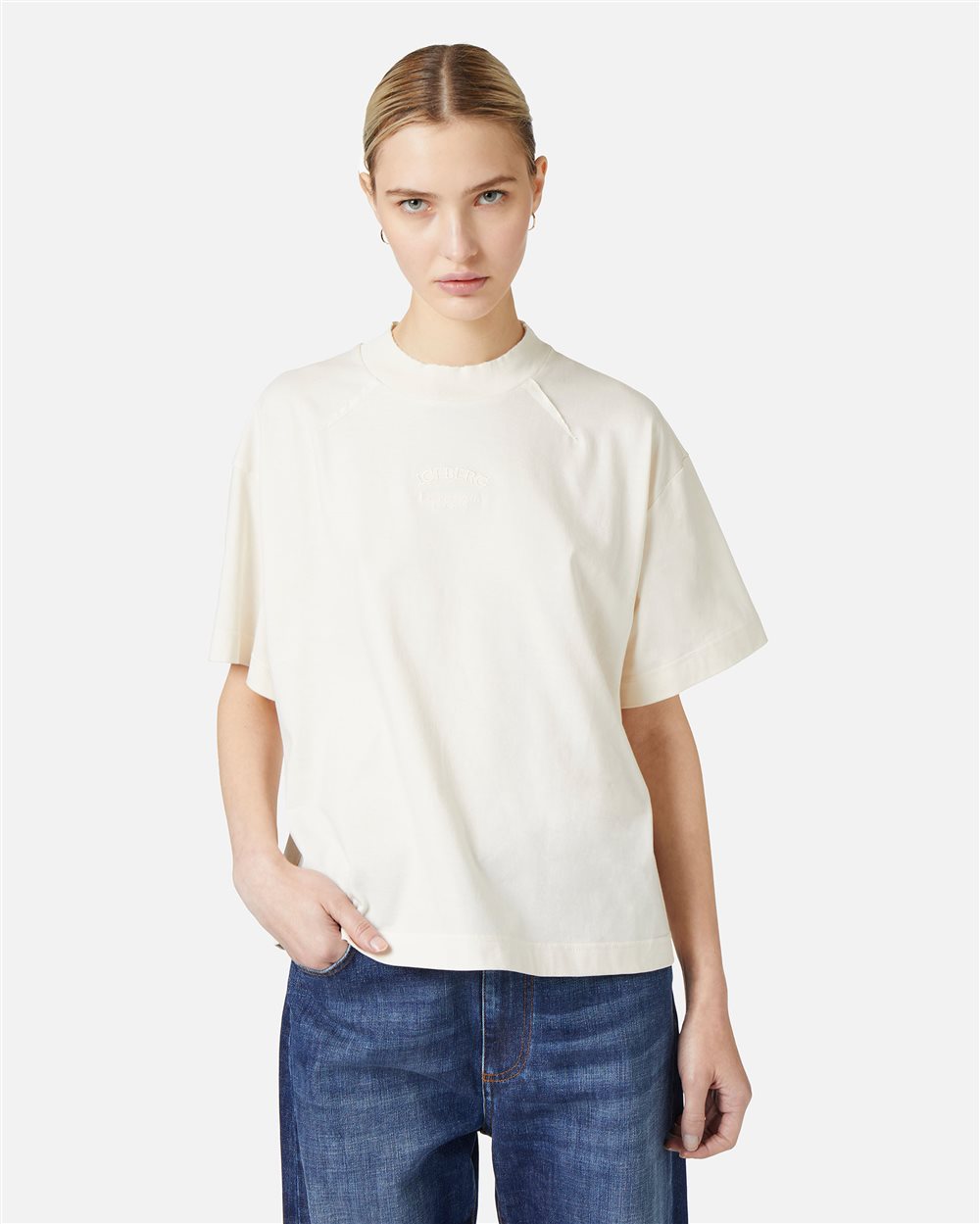 Vanilla boxy fit T-shirt in fixed jersey with embroidered Iceberg logo - Iceberg - Official Website