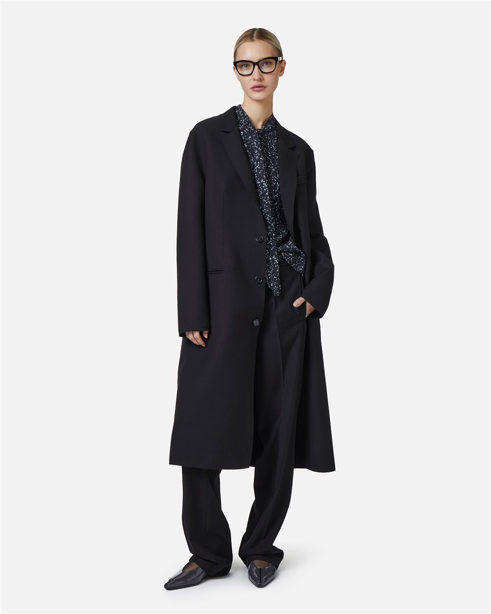 Comfort fit shirt with black and grey background print in eco-true viscose with sash and gathered de - Iceberg - Official Website