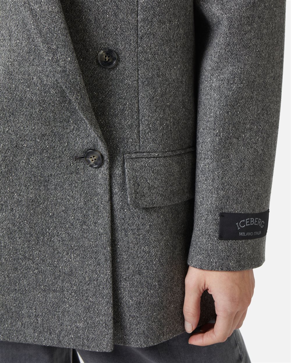 Double-breasted jacket in lightweight bouclé with tailored finishes - Iceberg - Official Website