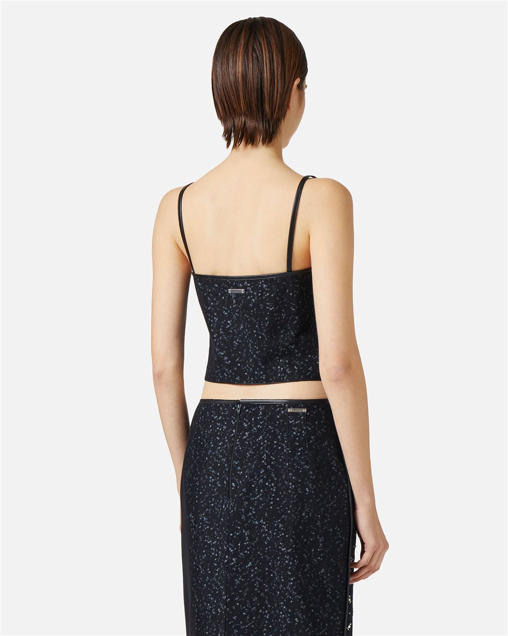 Cropped top with rhinestones and tulle, between sensuality and graphic statement - Iceberg - Official Website