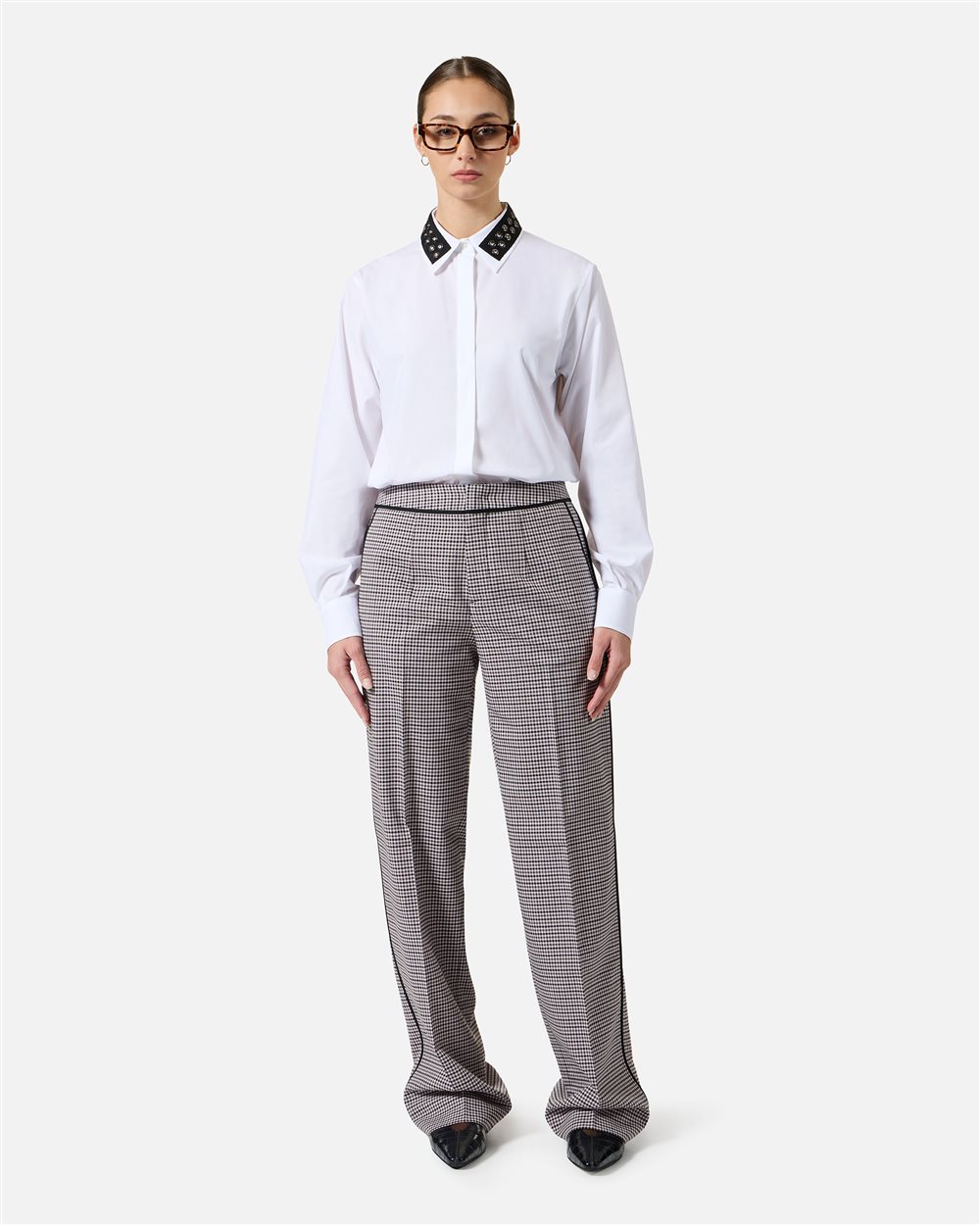 Relaxed-fit, low-rise trousers in fuchsia and black check fabric - Iceberg - Official Website