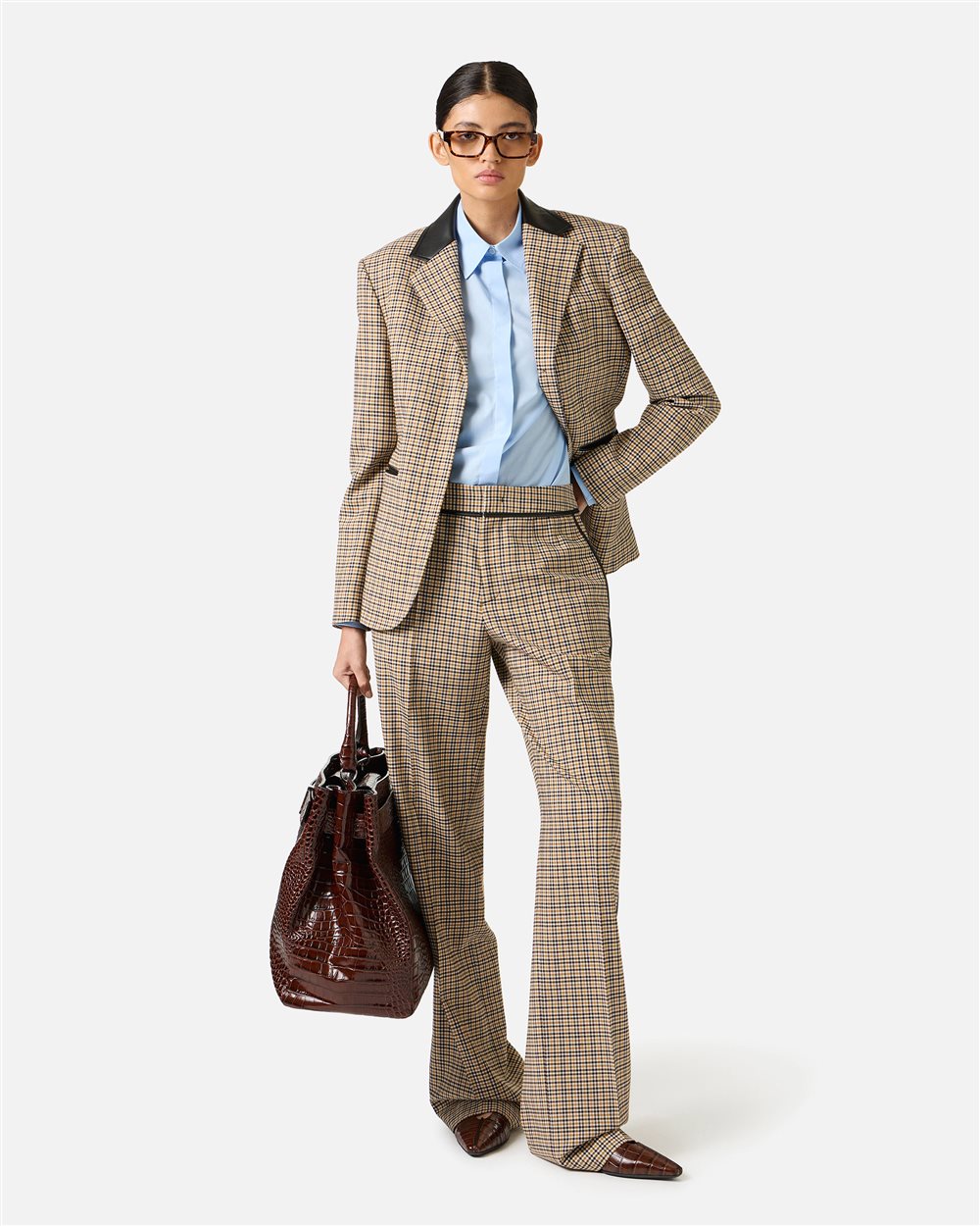 Relaxed-fit, low-rise trousers in brown and camel check fabric - Iceberg - Official Website