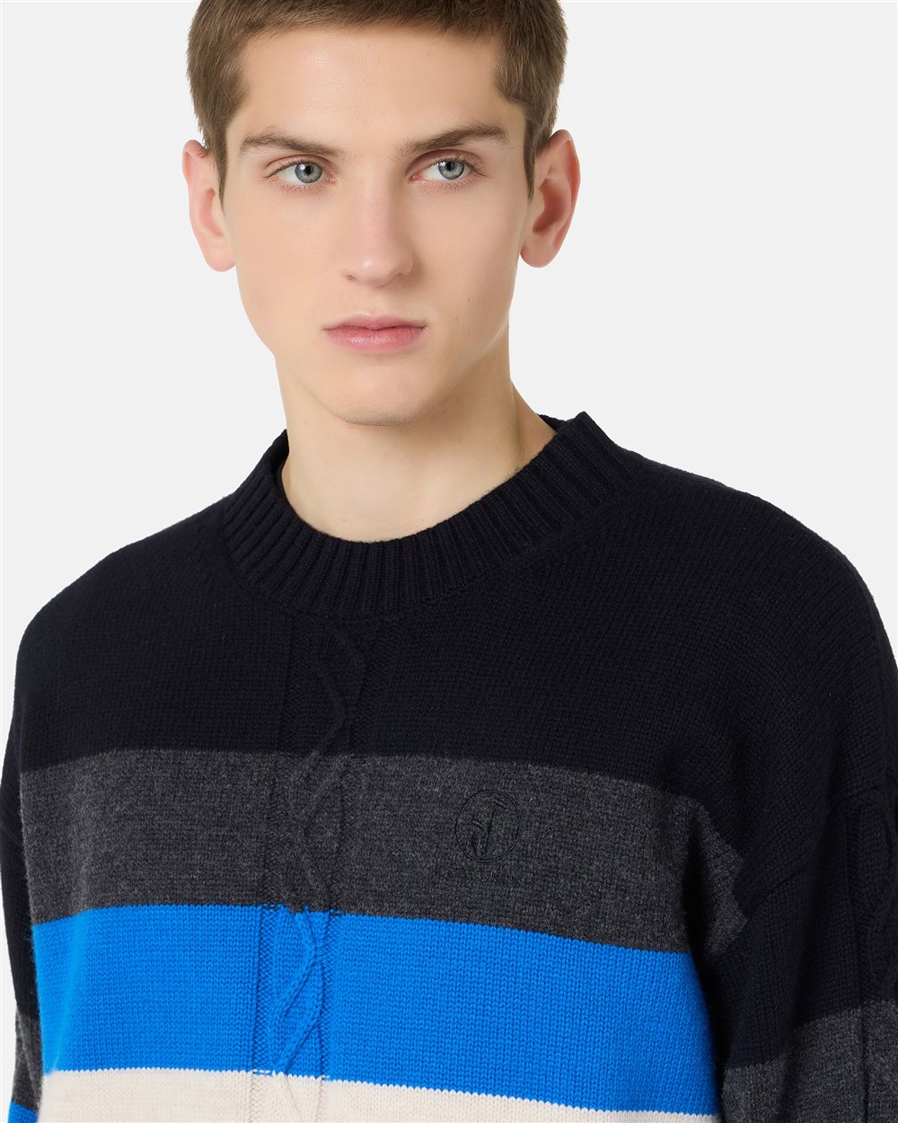 Relaxed fit black and blue crew neck sweater in wool blend with cables and Iceberg IJ logo embroider - Iceberg - Official Website