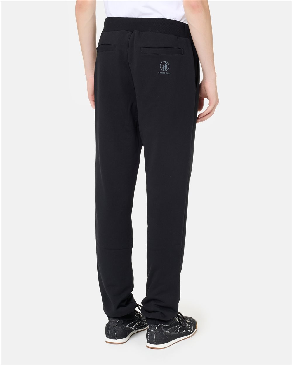 Jogging fit trousers in black cotton diagonal fleece with logo details - Iceberg - Official Website