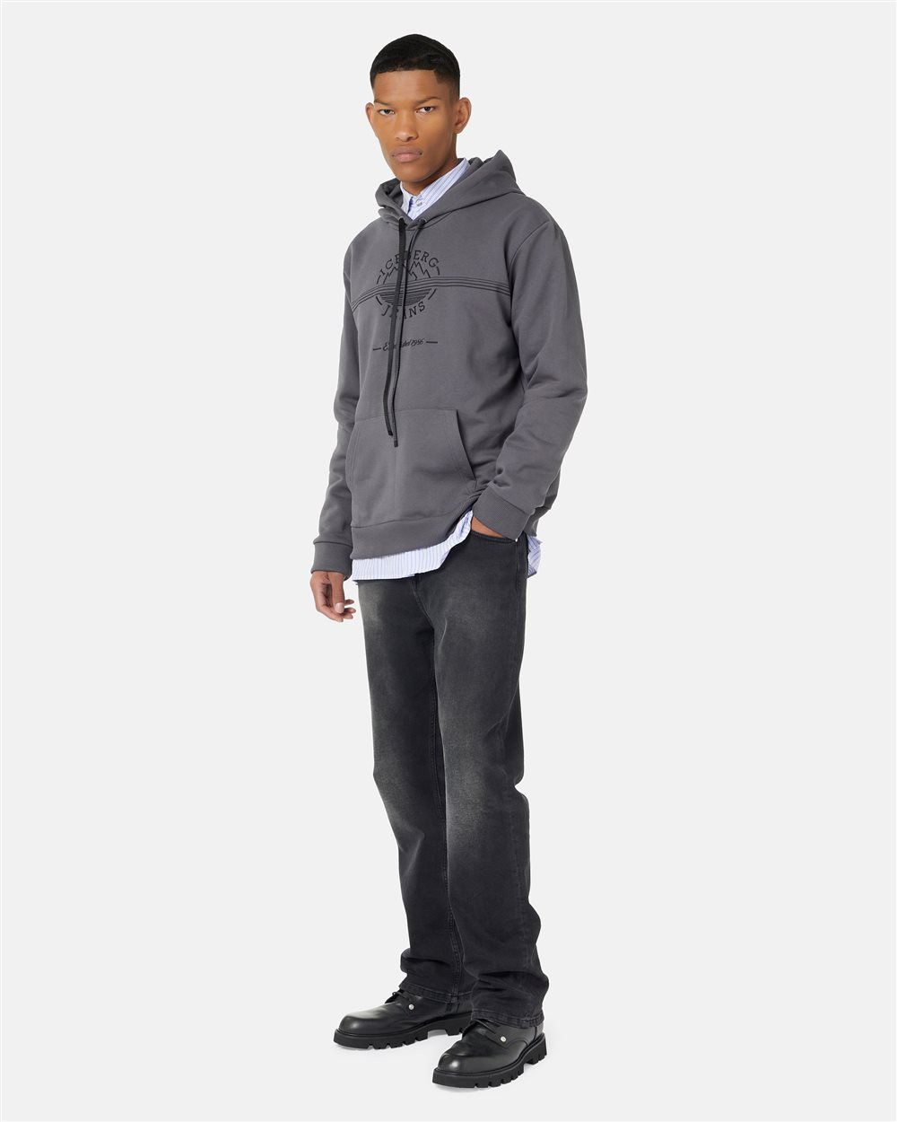 Chill Fit Hoodie in diagonal cotton fleece in lead grey with Iceberg logo and mountain details - Iceberg - Official Website