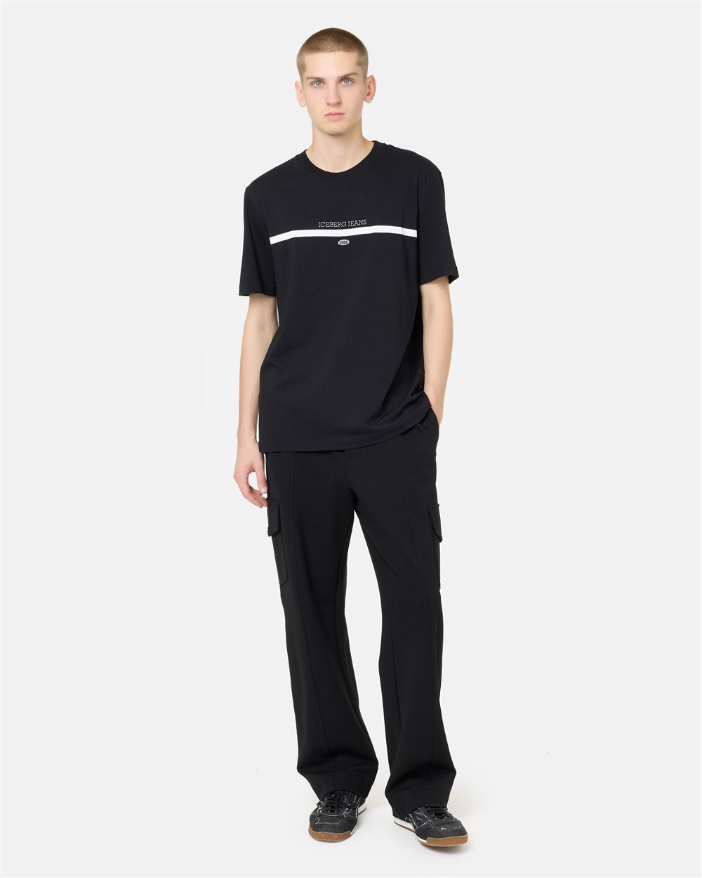 Regular fit black cotton jersey T-shirt with logo details and 1986 embroidery - Iceberg - Official Website