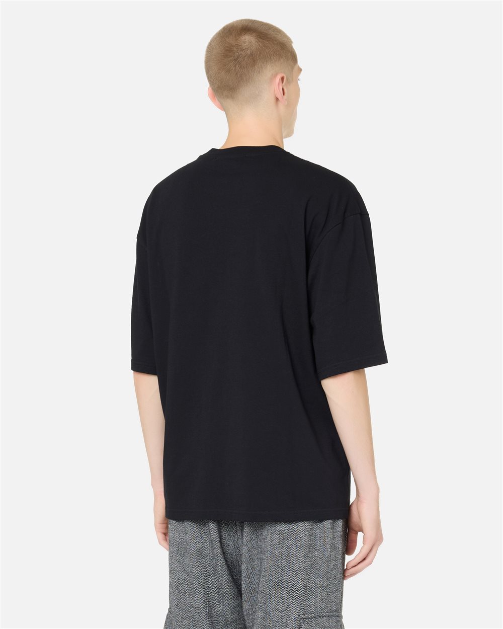 Relaxed fit black T-shirt in optical white cotton jersey with Smile print in logoed metal - Iceberg - Official Website