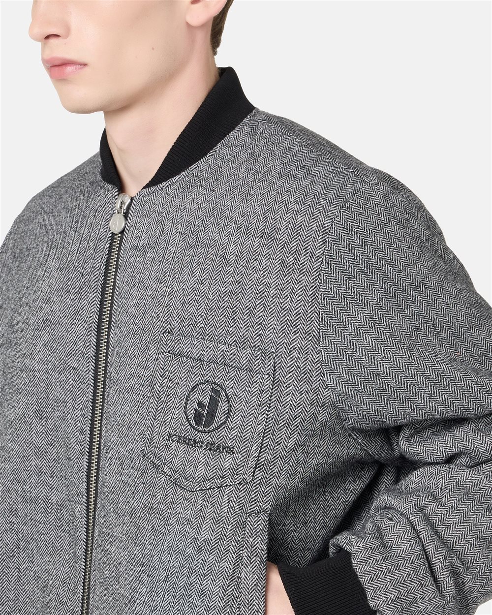 Schwarz und Weiß gestreifte Iceberg Bomberjacke aus Wollgemisch mit Fischgrätmuster - Iceberg - Official Website