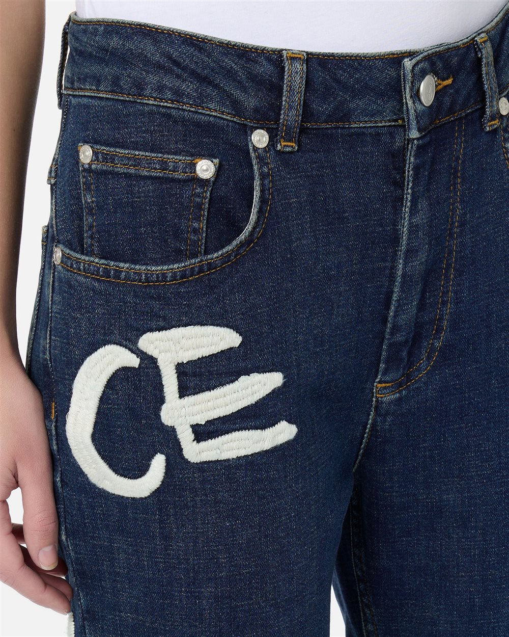 5-pocket straight cropped fit trousers in blue stretch denim with vintage logo embroidery - Iceberg - Official Website