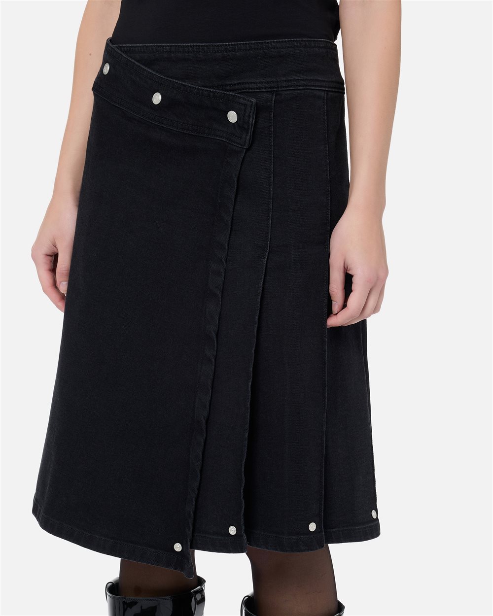Black stretch denim midi skirt with pleats and Iceberg details - Iceberg - Official Website