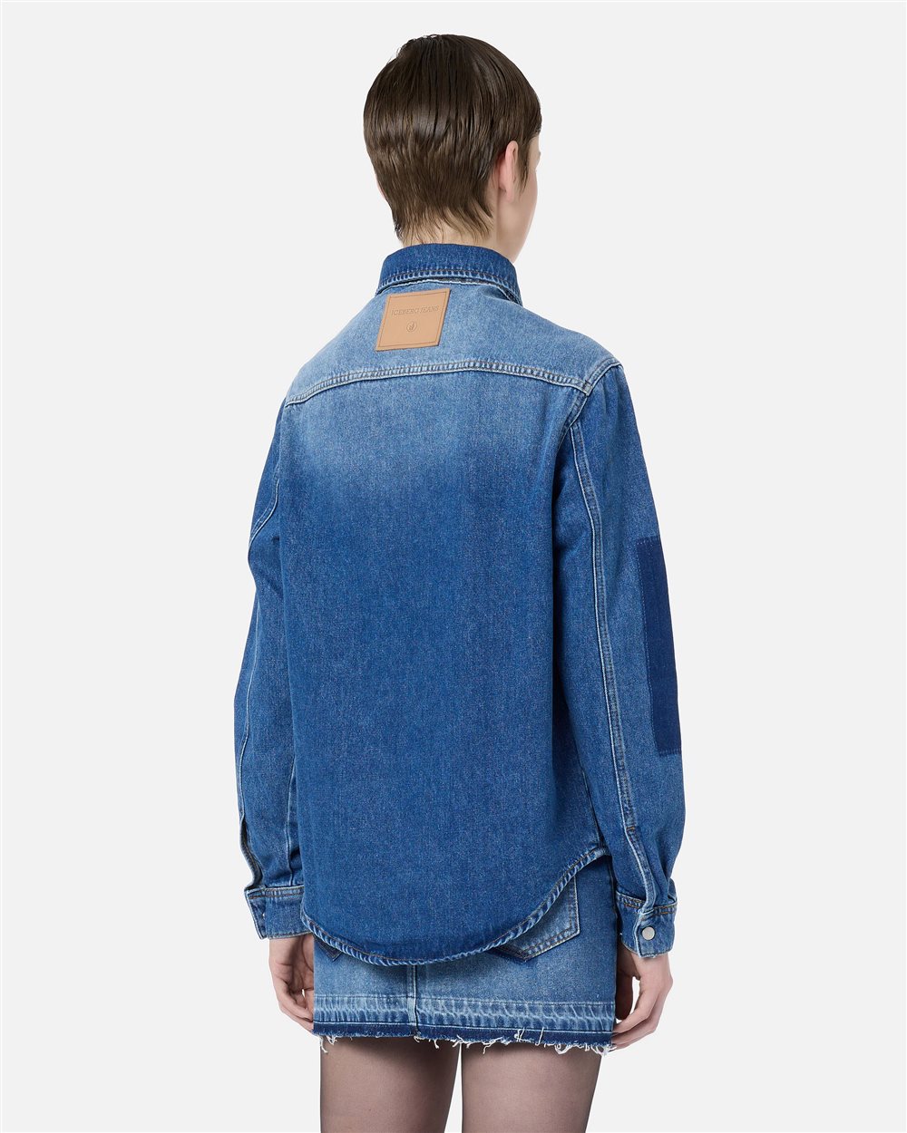 Regular-fit 5-pocket indigo denim shirt with raw-edge details and Iceberg logo - Iceberg - Official Website