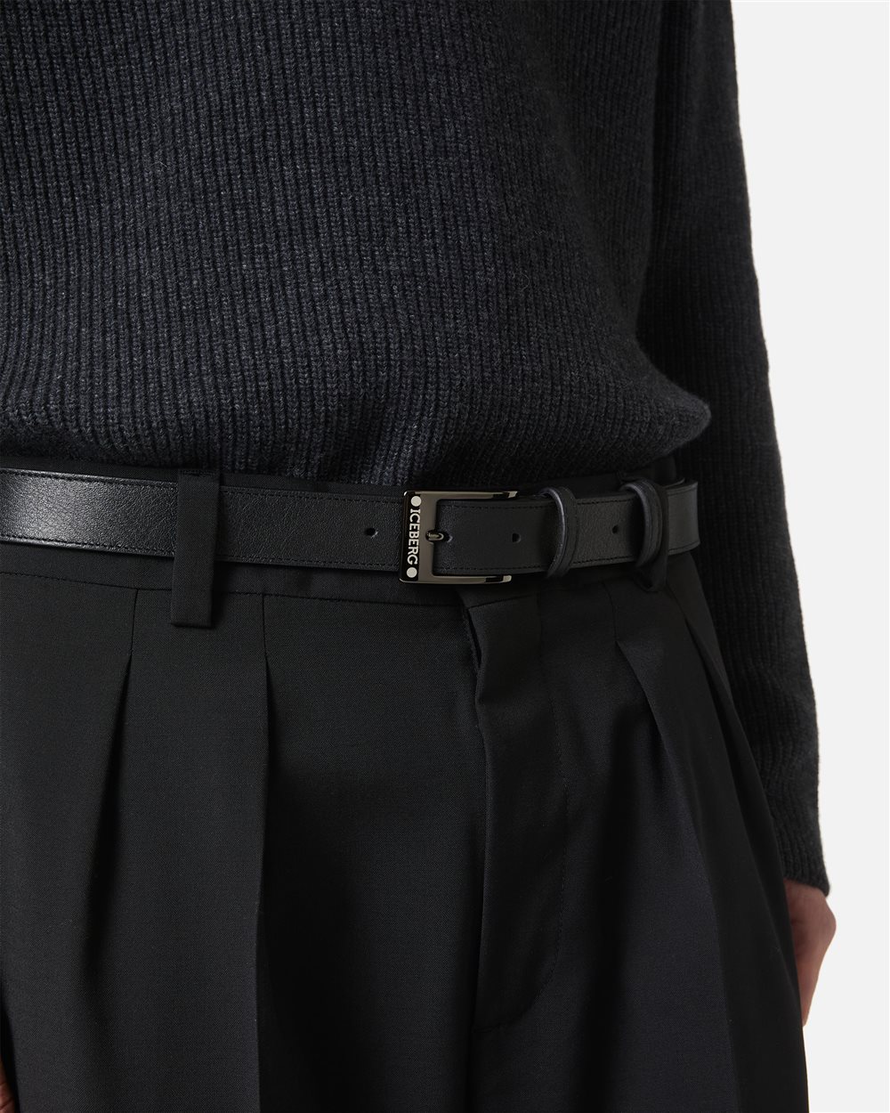 Black nappa leather belt with logo buckle - Iceberg - Official Website