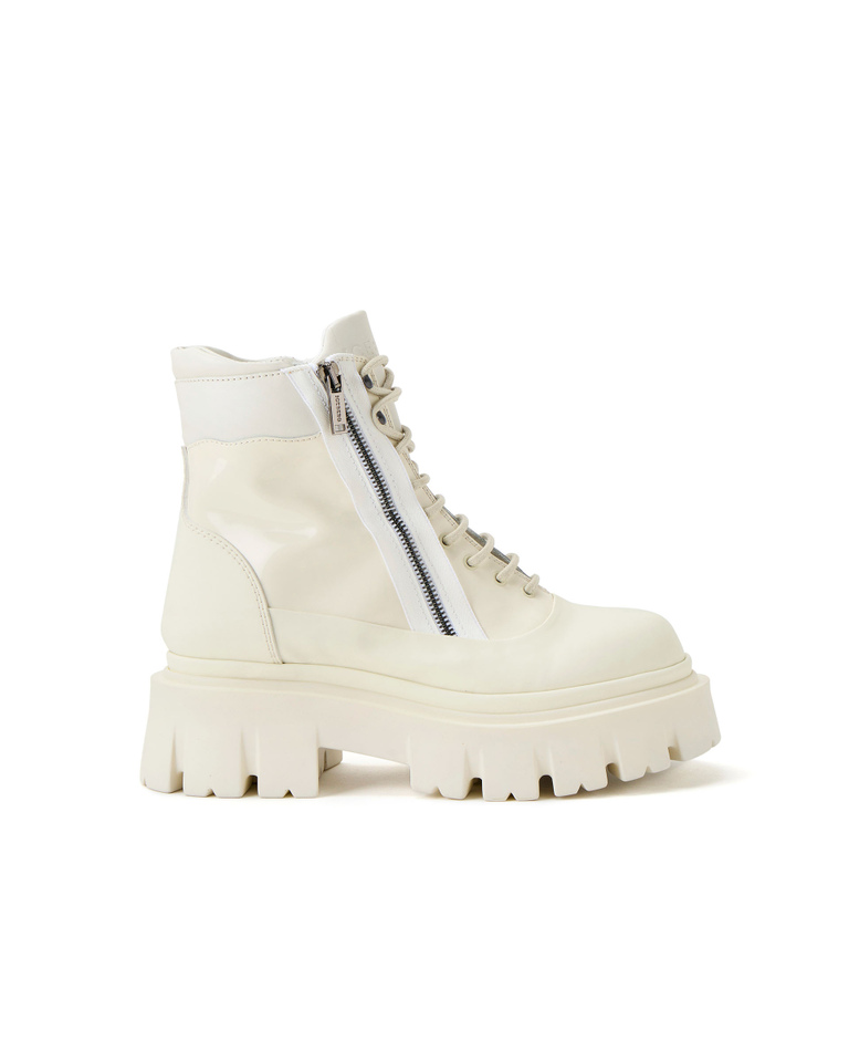 Women's white chunky style combat boots with laces and zip | Iceberg - Official Website