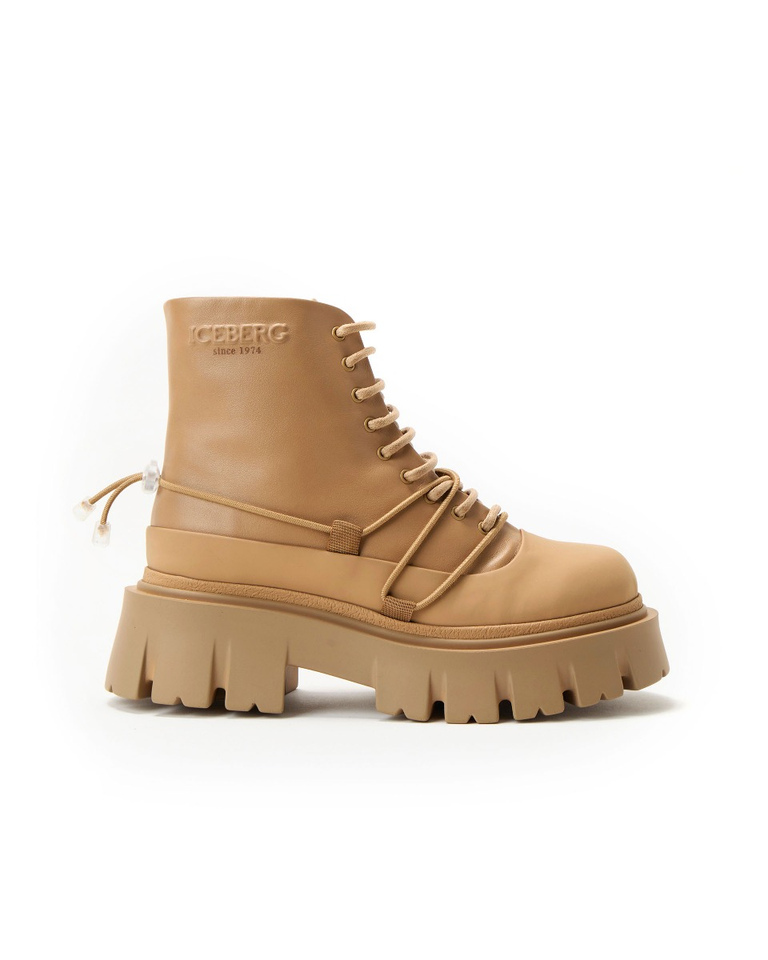 Beige combat boots with laces and raised logo - carosello HP woman shoes | Iceberg - Official Website