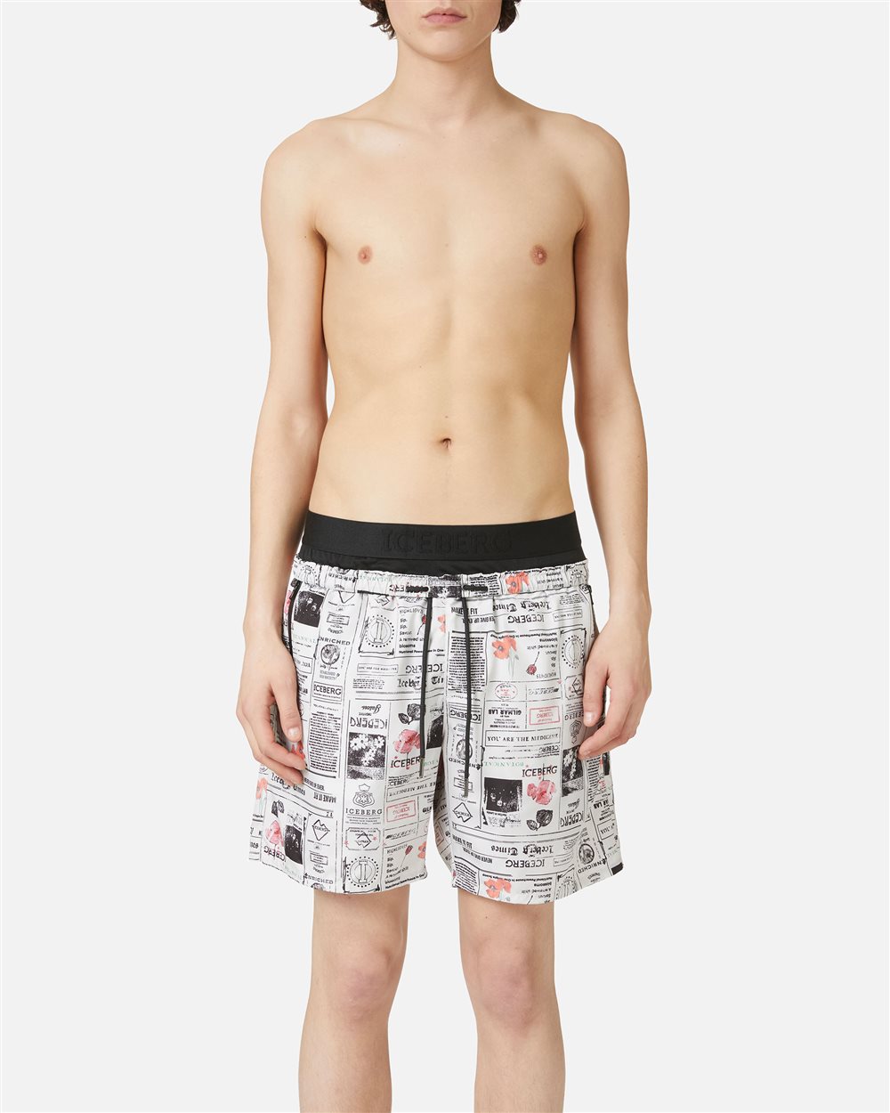 Boxer mare bianco ottico a fantasia newspaper con fascia in vita, coulisse e logo a contrasto - Beachwear | Iceberg - Official Website
