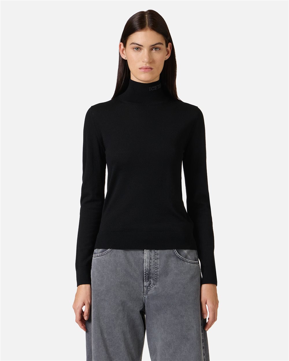Black turtleneck sweater in extra-fine Merino wool with Iceberg logo inlaid on the collar - New in | Iceberg - Official Website