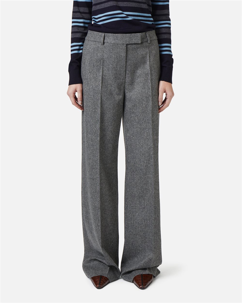 Jogger in lightweight bouclé blend of wool and technical silk - Woman | Iceberg - Official Website