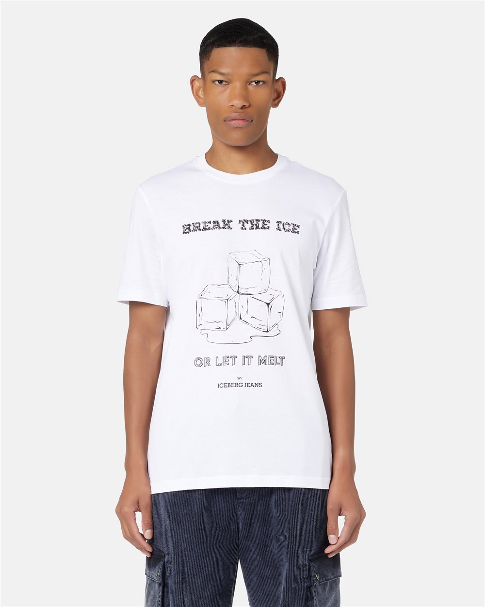 Regular Fit T-shirt in Optical White Cotton Jersey with "Break the Ice or Let It Melt" Print - carosello iceberg jeans man | Iceberg - Official Website