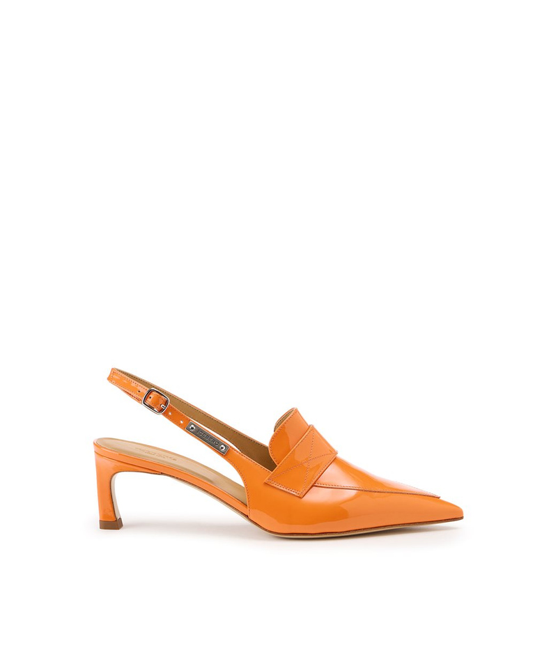 Orange Patent Pointed Toe Slingback with Moccasin Neck and Kitten Heel - Shoes & sneakers | Iceberg - Official Website