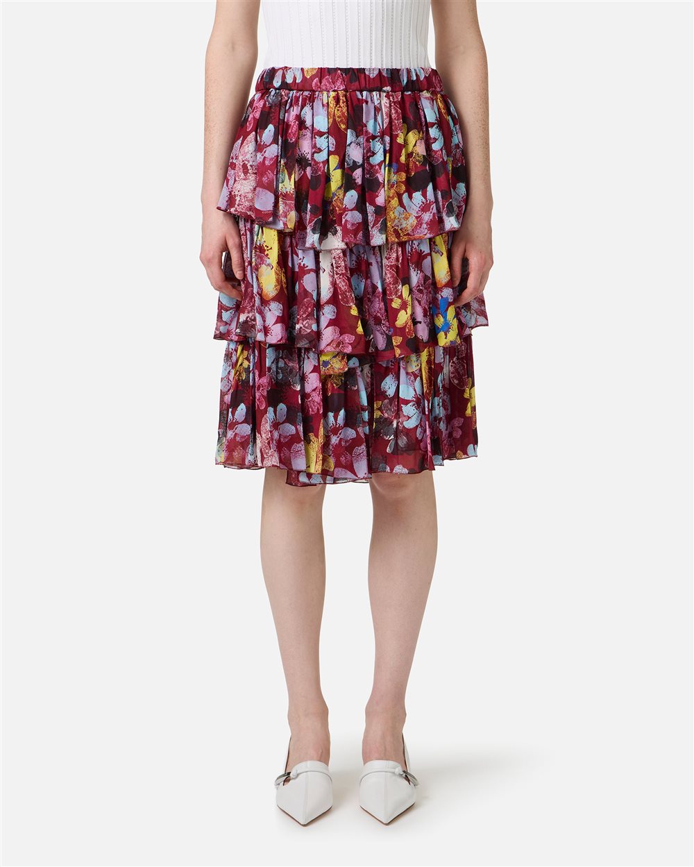 Ruffled comfort fit skirt with a red print background in viscose georgette - New in | Iceberg - Official Website