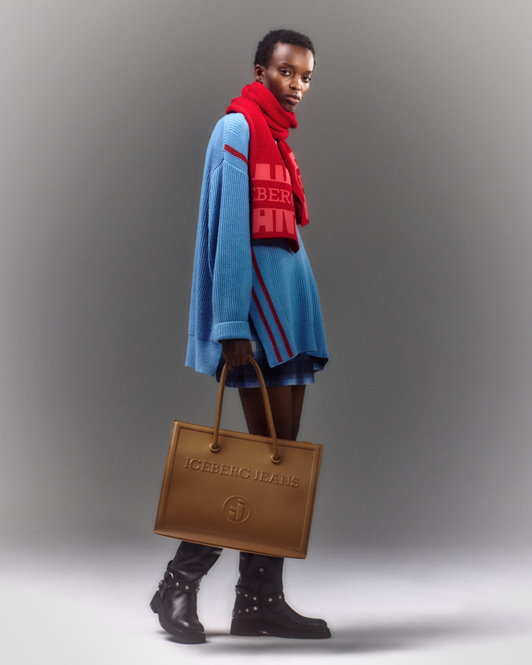 ICEBERG JEANS - Look Woman 15 - lookbook iceberg jeans woman | Iceberg - Official Website