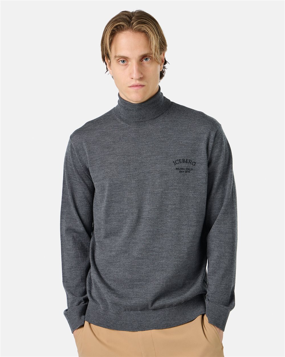 Turtleneck with logo new arrivals