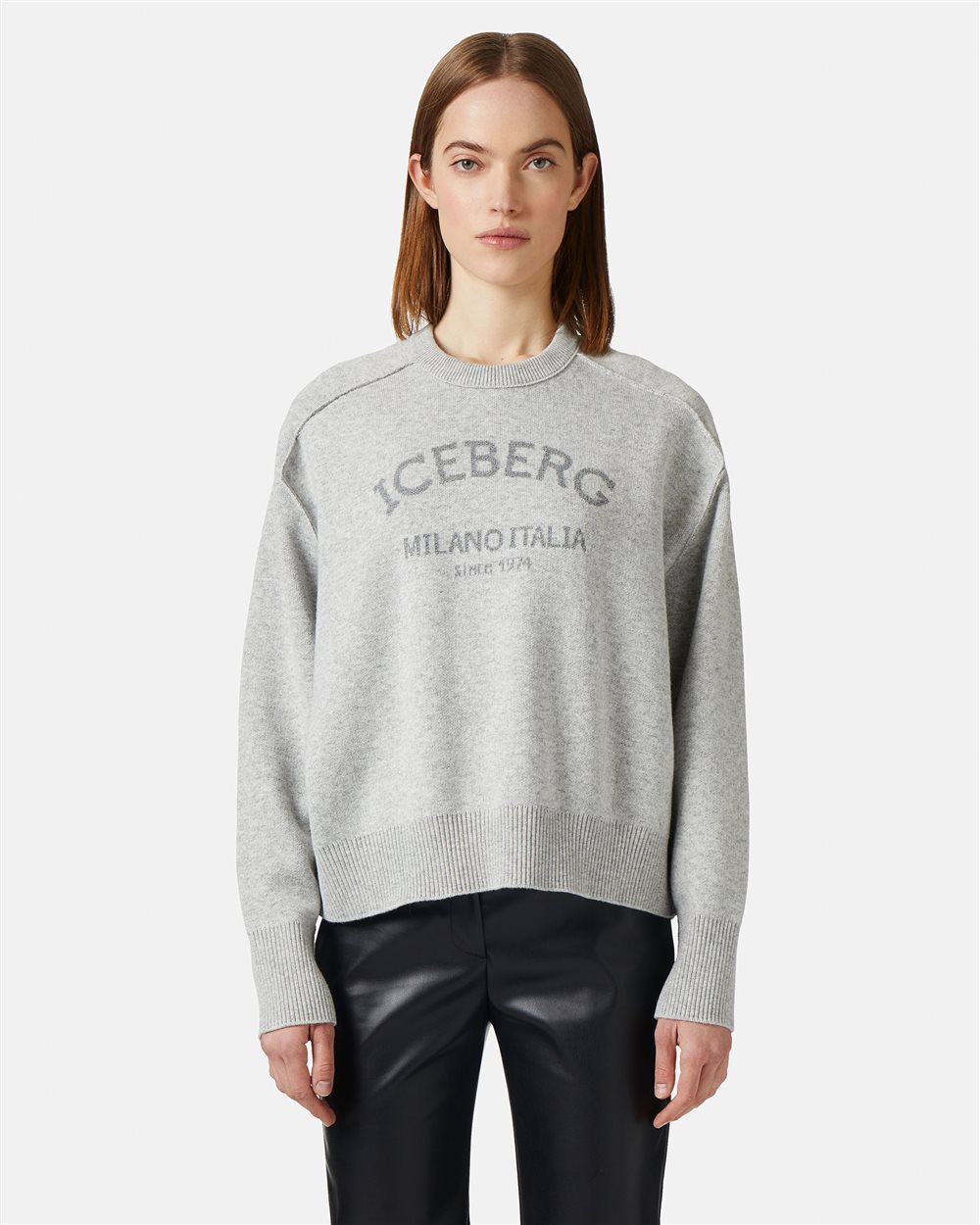 Gray crew-neck sweater with logo