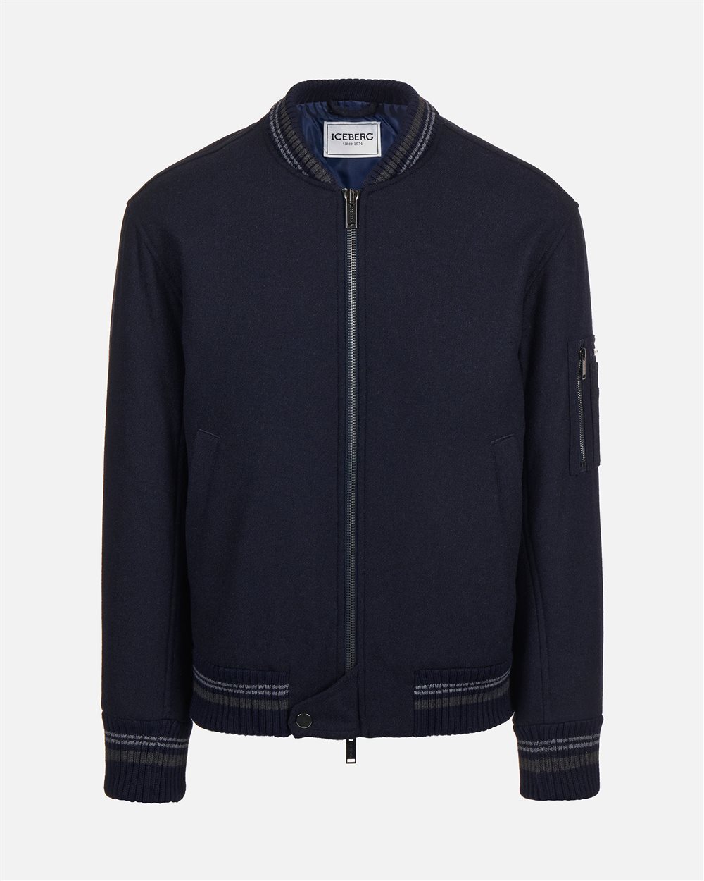 Regular fit jacket in lightweight bouclé: refined texture