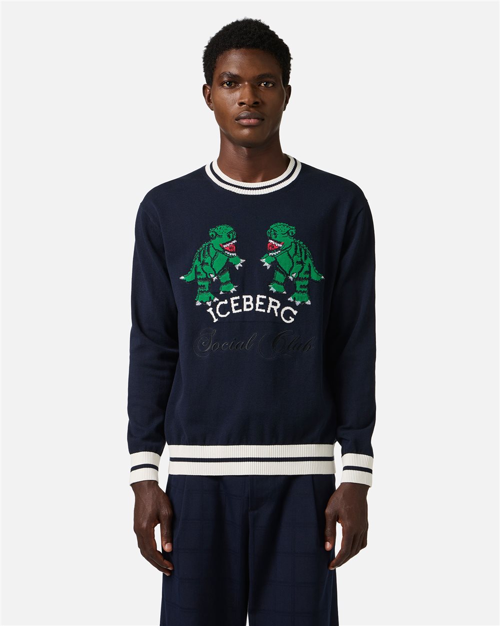 Classic blue cotton crew neck sweater with dragon inlay | ICEBERG
