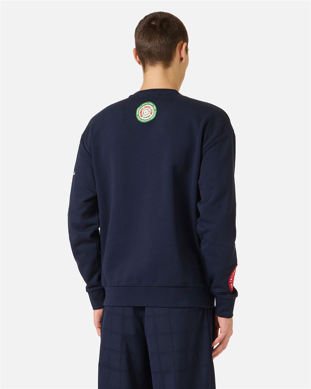Regular fit blue cotton fleece crew neck sweatshirt, adorned with