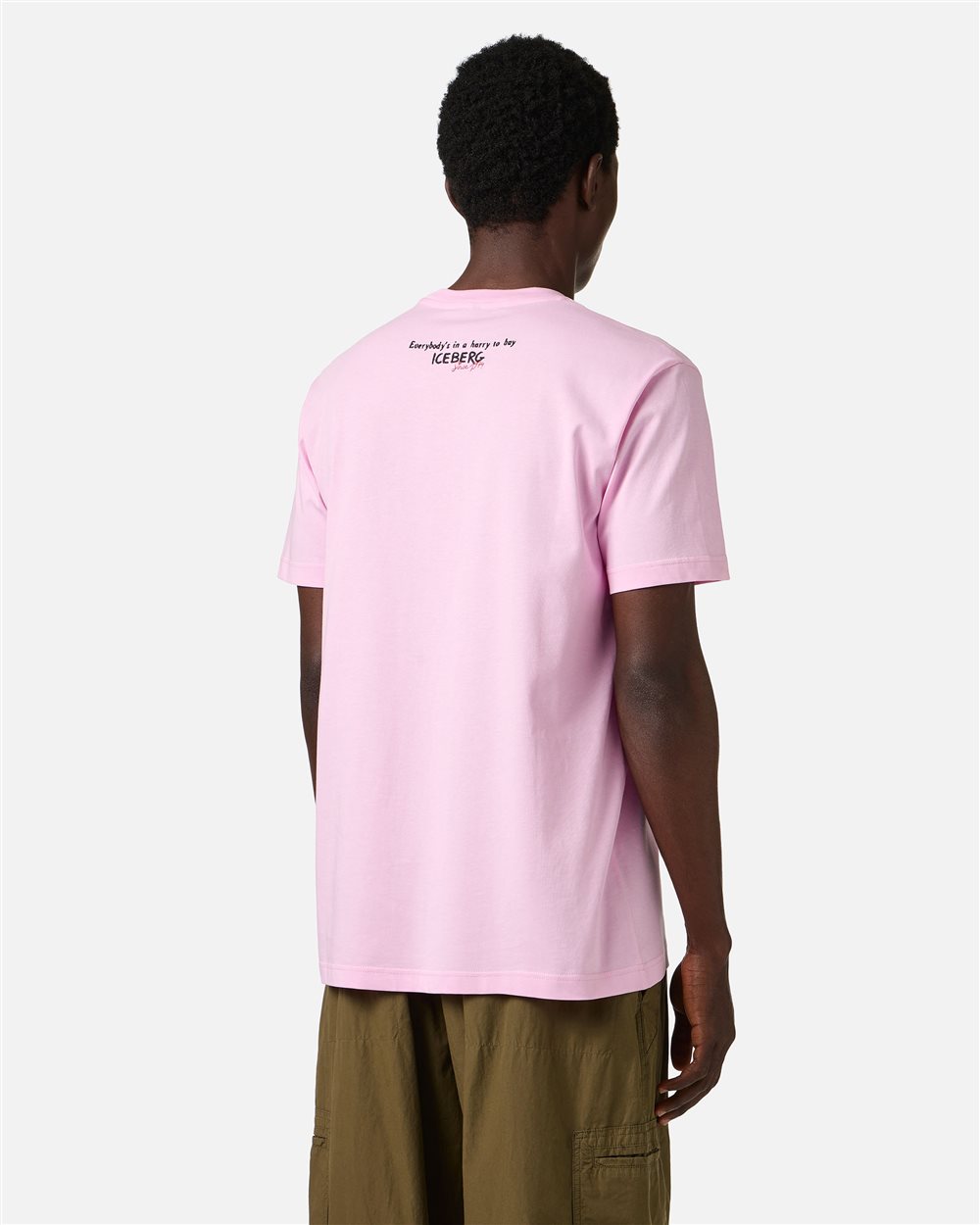Classic regular fit pink T-shirt in sustainable cotton jersey with