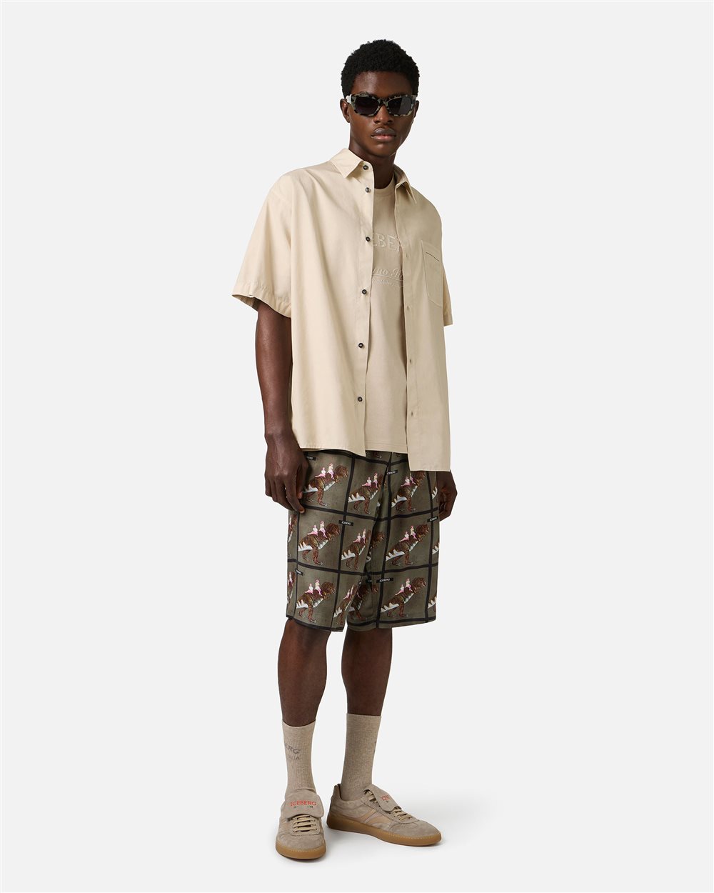 Beige short-sleeved shirt in garment-dyed parachute fabric | ICEBERG