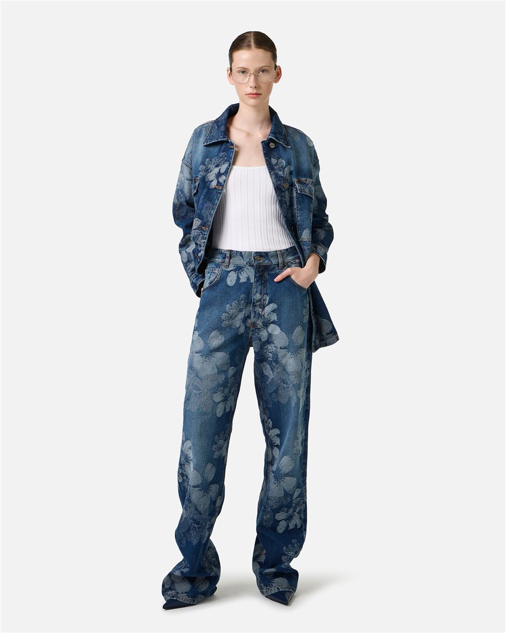 Indigo 5-pocket denim pants in floral jacquard with a straight-leg