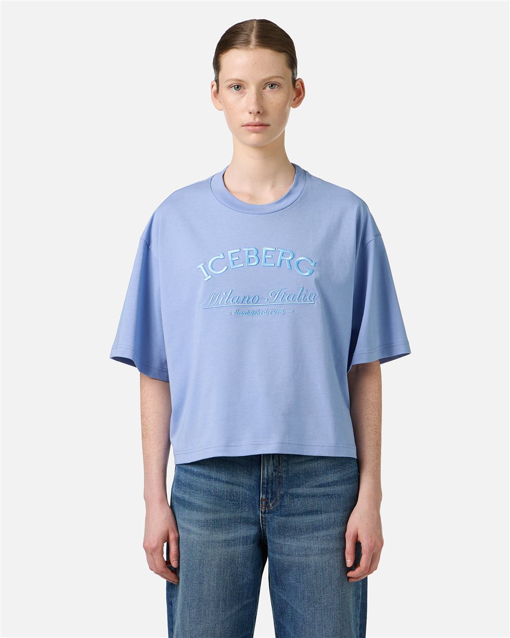 Powder blue, boxy fit T-shirt in sustainable cotton jersey with