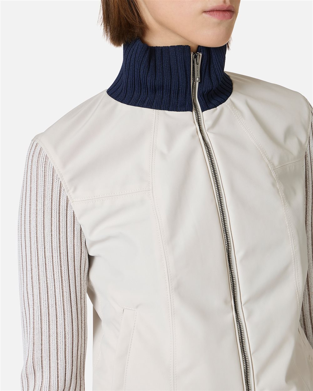 Sand-colored cropped slim fit nylon short jacket with ribbed