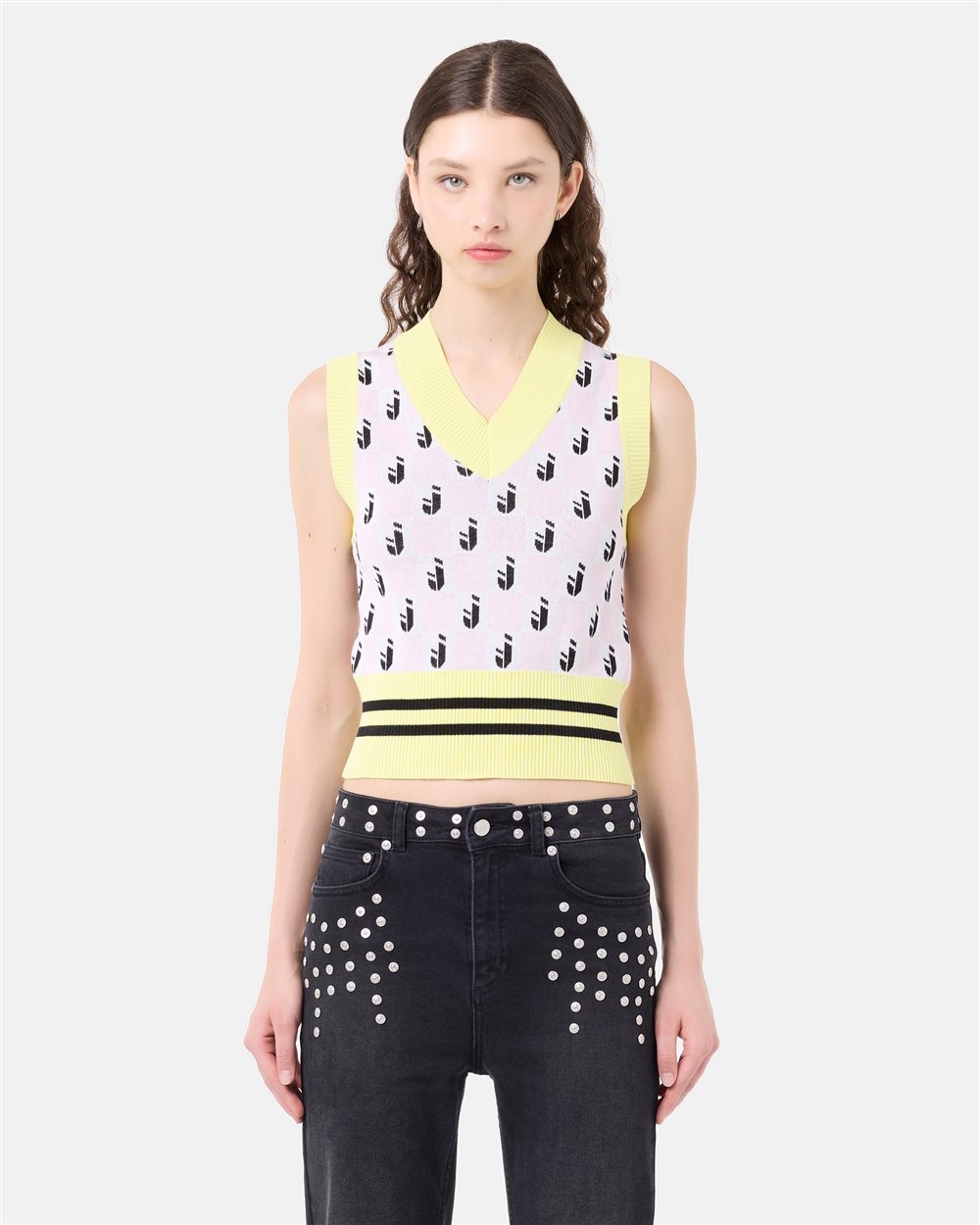 Pink and yellow, pure cotton jacquard V-neck vest with a