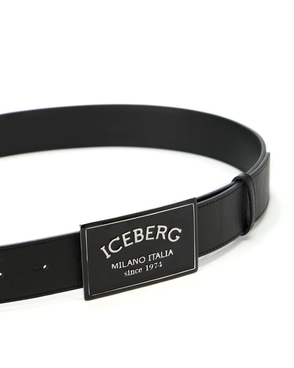 Black, smooth leather belt with laminated logoed buckle  display picture 2