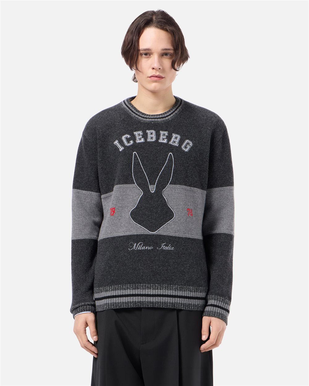 Crew-Neck Sweater in lambswool with Looney Tunes artwork