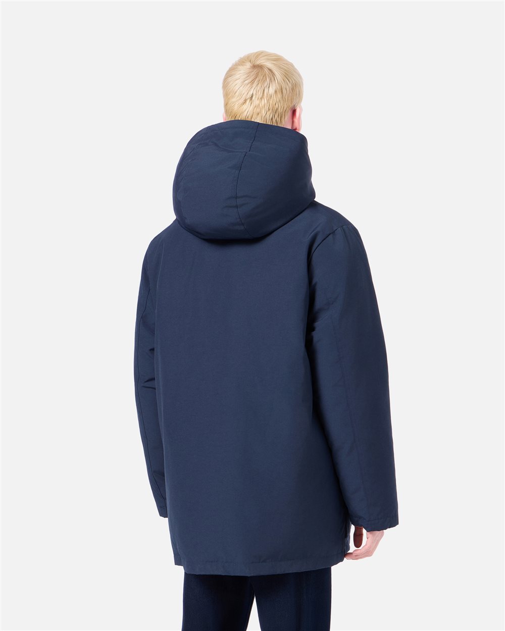 Jacket in nylon Parka Jacket fit with embroidery and zip detail