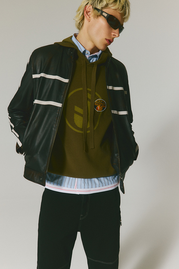 New ICEBERG JEANS Collection: Discover It Now | Official Website
