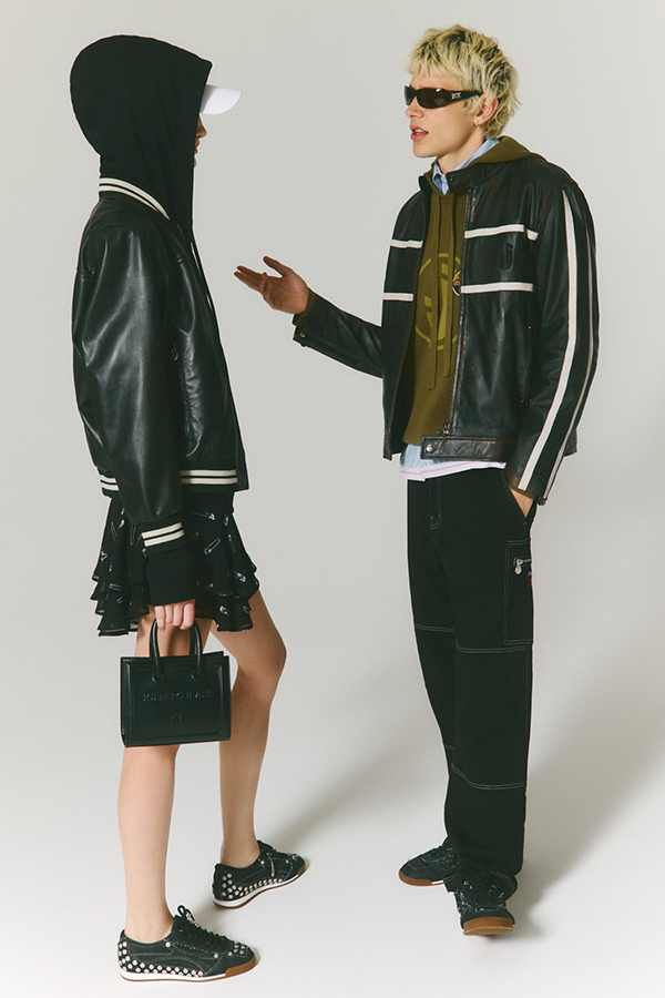 New ICEBERG JEANS Collection: Discover It Now | Official Website